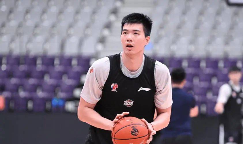 今夜印第安纳步行者调整名单以备CBA常规赛，止住颓势环节打磨，底气十足，轮换策略成焦点的简单介绍-九游娱乐官方APP